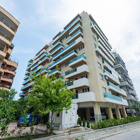 Royal Moonlight Apartment Mamaia Exterior foto